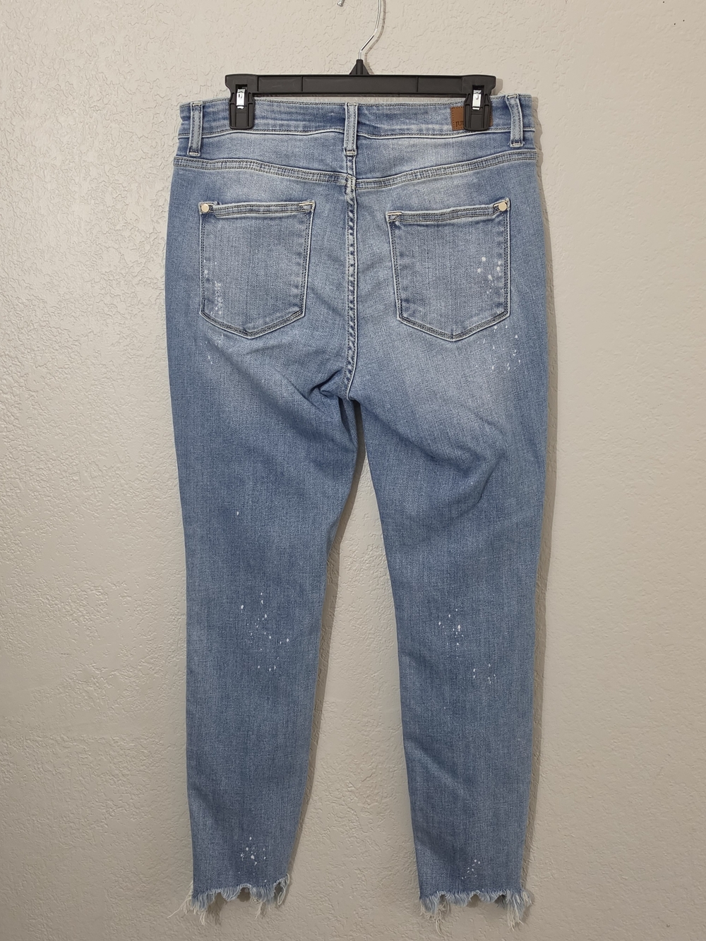 Judy Blue Bleach Splash Shark Bite Skinny Jeans Light Wash Mid Rise Womens 9/29 - Picture 8 of 11